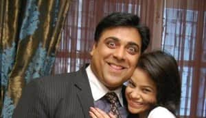 Ram Kapoor pulls a prank on Bade Acche Lagte Hain co-star Sumona Chakravarti: Watch video!