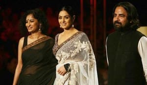Sridevi looks angelic in a white sari at Delhi Couture&nbsp;Week