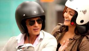Shahrukh Khan and Anushka Sharma paint London city red!