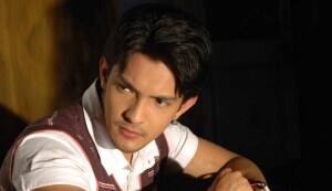 Aditya Narayan quotes 5 lakhs to meet a fan!