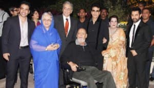 Bollywood mourns Shammi Kapoor