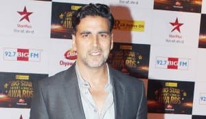 Is Akshay Kumar being a mentor to Sonakshi Sinha?