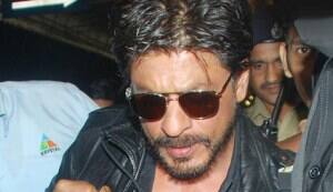 Shahrukh Khan, Rishi Kapoor and Neetu Singh spotted at the airport