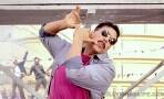 Akshay Kumar: Don’t touch my collar!