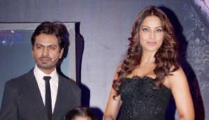 Bipasha Basu sacrifices her heels for Nawazuddin Siddiqui in Aatma!
