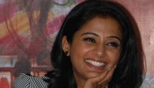 Priyamani gets official on Twitter