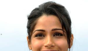 Freida Pinto wants to do a Bollywood film