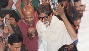 Amitabh Bachchan, Rani Mukerji, Mugdha Godse seek blessings from Lalbaugcha Raja!