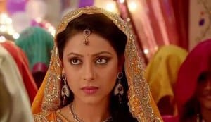 Why is Pratyusha Banerjee being replaced in Balika Vadhu?