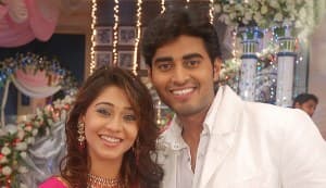 Yash Sinha and Amrapali Gupta to marry!