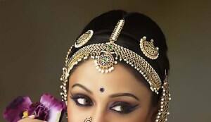 Shobhana to teach Varalakshmi to dance
