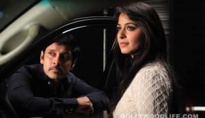 THAANDAVAM movie trailer: Vikram invokes curiosity