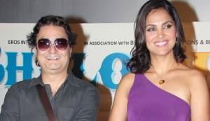 When Vinay Pathak made cracks at Priyanka and Katrina