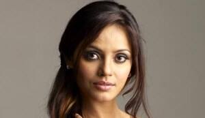 Neetu Chandra to do an item song in Settai