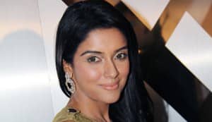 Asin is tired of Rs 100 crore club!