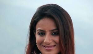 Pooja Gandhi changes parties, again!