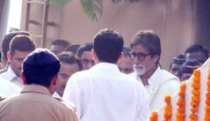 Balasaheb Thackeray funeral pics: Amitabh Bachchan, Sanjay Dutt, Riteish Deshmukh pay their last respects