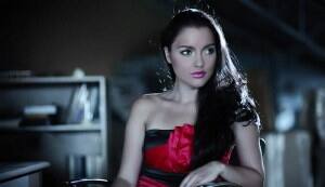 Bollywood’s newest hot babe: Kristina Akheeva