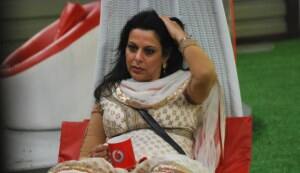 Bigg Boss 5: Pooja Bedi calls Mahek Chahel a vulture
