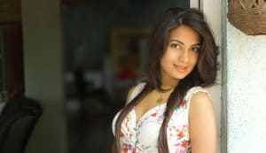 Sonakshi Sinha’s sexy cousin Bhavna Ruparel to enter films