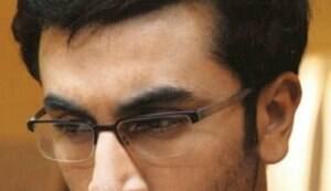 Ranbir Kapoor pleads guilty for smoking publicly