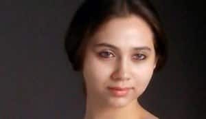 Have you seen Sasheh Agha without makeup?