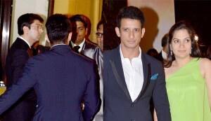 Sharman Joshi looks dapper in a blue suit!