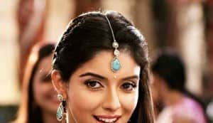 Asin prefers Aamir to Salman!