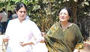 Rani Mukerji and Kajol at the funeral of actor-director Joy Mukherjee