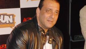 Sanjay Dutt gets emotional