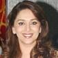 Madhuri Dixit Nene to romance Akshay Kumar in ‘Ko’&nbsp;remake