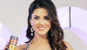 Sunny Leone shoots for Sachiin Joshi’s XXX project!