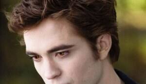 Robert Pattinson likes Shahrukh Khan and Kajol!