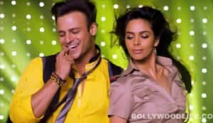 Kismet Love Paisa Dilli new song: Vivek Oberoi and Mallika Sherawat have a blast in Appy budday!