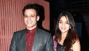Shahrukh Khan, Shirish Kunder, Priyanka Chopra at Sanjay Dutt’s ‘Agneepath’ success bash at Aurus