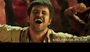 SHANGHAI song: Bharat mata ki jai