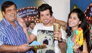 David Dhawan, Taapsee Pannu and Divyendu Sharma celebrate Holi Chashme Baddoor style!
