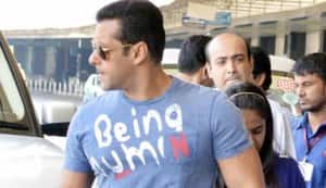 Salman Khan spotted at the airport with little sister Arpita