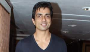 Sonu Sood all set to shake a leg with Mallika Sherawat
