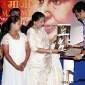 Asha Bhosle and Sachin Tendulkar show a glimpse of their rare&nbsp;bond!