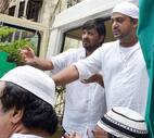 Sajid-Wajid's father passes away: view funeral pics