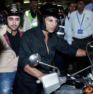 Why did Akshay Kumar not give Twinkle Khanna a lift on his bike?