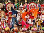 Chennai Express movie review: Shahrukh Khan, Deepika Padukone and Rohit Shetty create a 'Boakwaas' film!