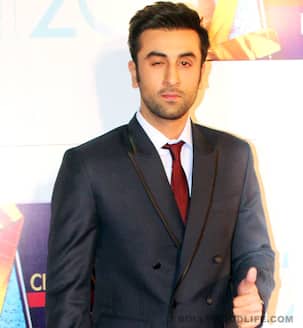 Ranbir Kapoor loses his cool…lashes out at reporters!