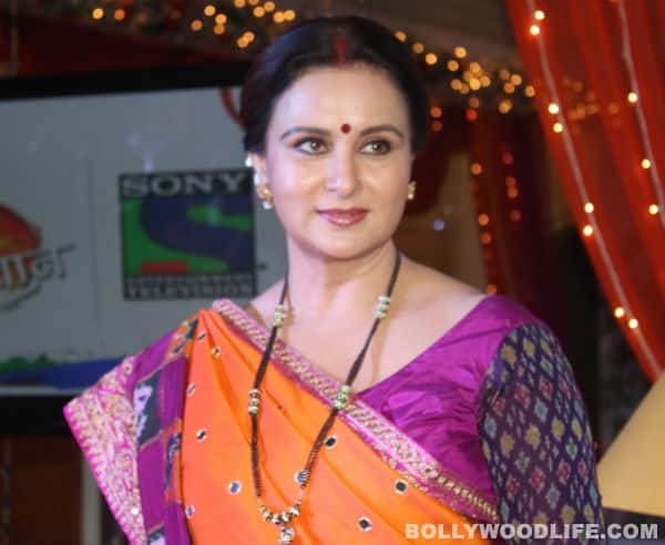 Poonam Dhillon: There is no age to learn! - Bollywoodlife.com