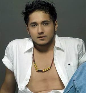 Did Anshul Pandey leave Bade Acche Lagte Hain?