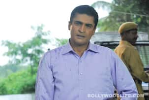 Why is Mohnish Behl selling the bungalow where he grew up?