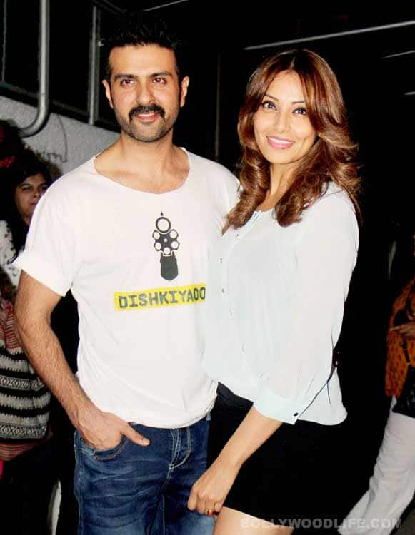 Bipasha Basu cheers for boyfriend Harman Baweja as he promotes his ...