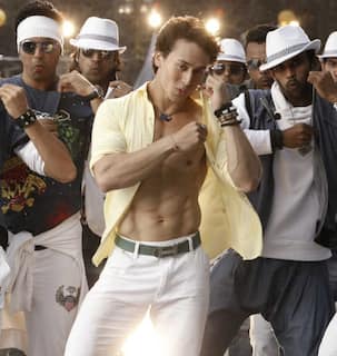 Heropanti song Whistle baja making: Tiger Shroff tries hard to get his moves right!