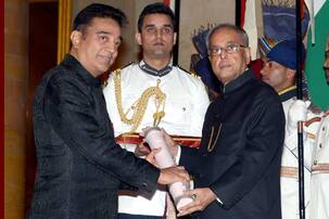 Kamal Haasan forgets rapes, corruption and is moved to tears